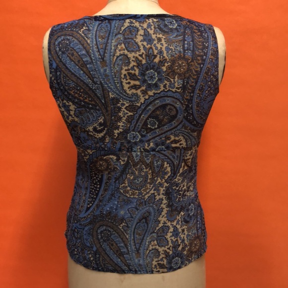 a.n.a. Sleeveless Top - Picture 2 of 2